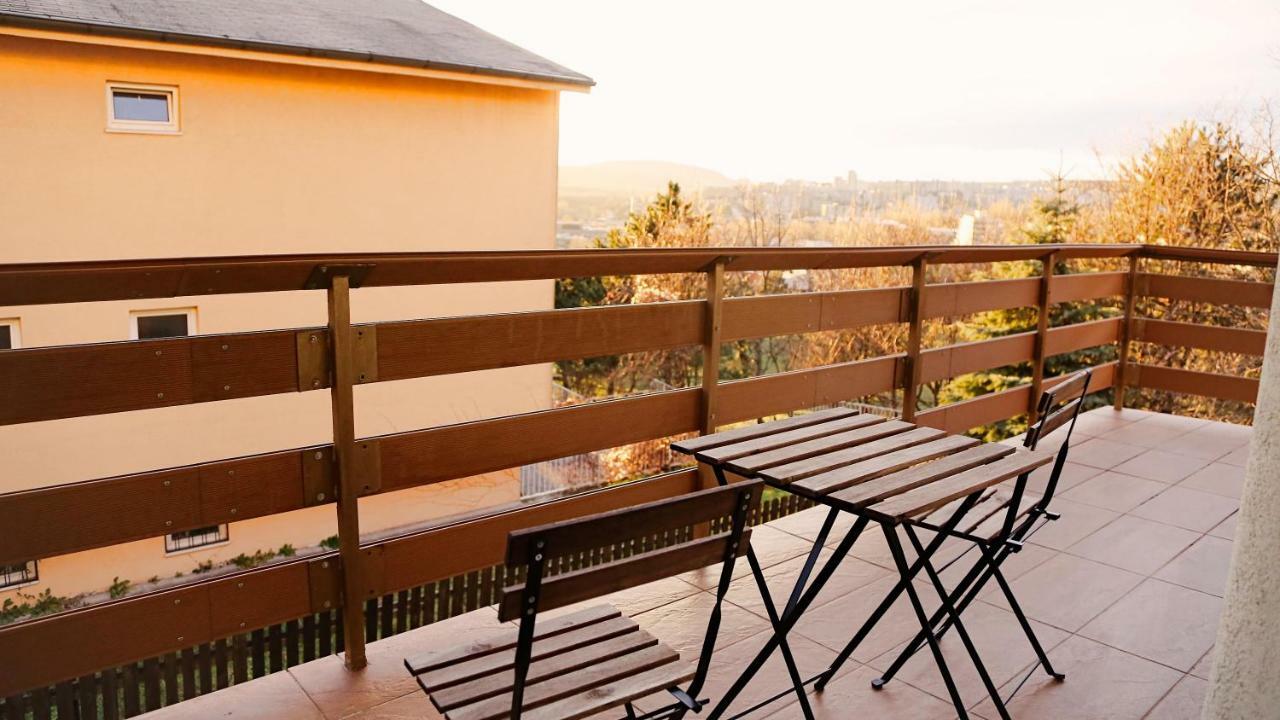 Chill House Hotel Bratislava Exterior foto